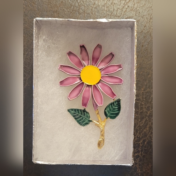 Jewelry - Vintage 70's signed Art enamel daisy pin/brooch . Purple and yellow